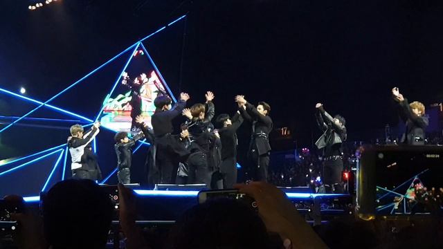 181214 Seventeen - Getting Closer @ 2018 MAMA in HK смотреть онлайн