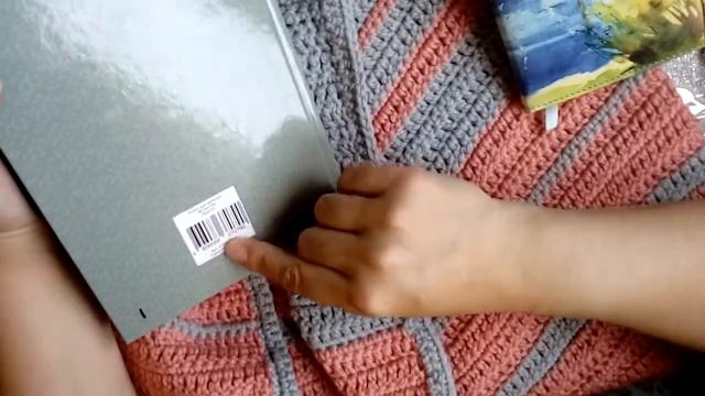 Разговоры под вязание-5. Серо-розовый жакет крючком смотреть онлайн