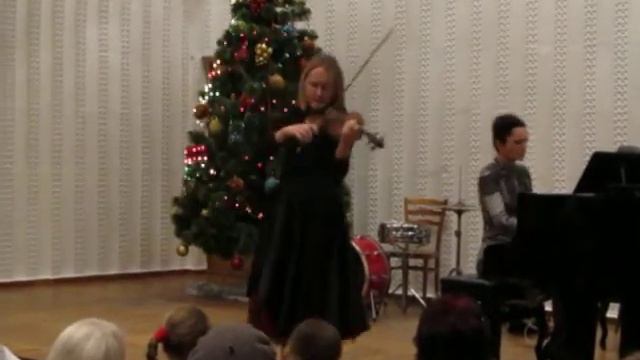 ВИКТОРИЯ ДЕЛИКАТНАЯ - ДМШ №1, г.Керчь - 2011г.