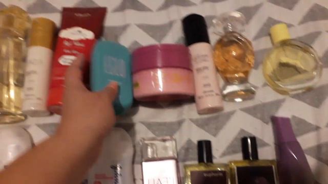 Usados da semana ,Perfumes ,Hidratantes e Splahs. смотреть онлайн