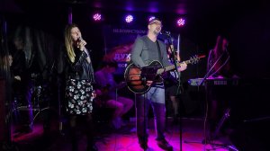 Ты зажигаешь в небе звезды им даруя яркий свет. Александр Рыбинский