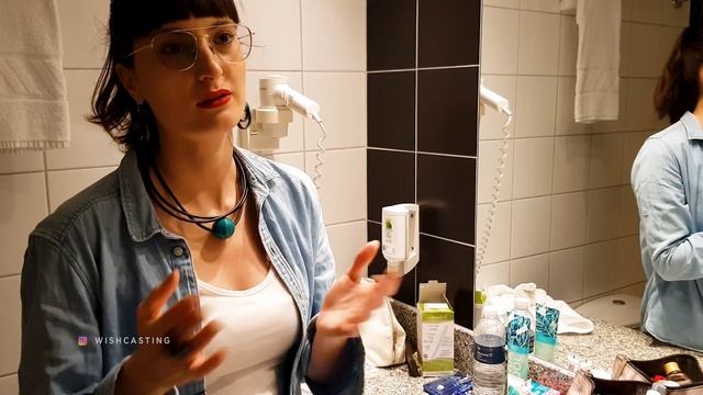 Emirates Layover and Tips with Emirates Cabin Crew Alice #1 смотреть онлайн