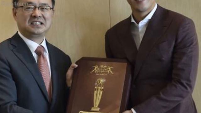 Son Heung-Min - Lifestyle Of The Most Famous Asian Football Star смотреть онлайн
