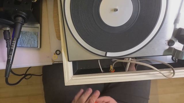 Lenco L-725 Turntable unpack and mod смотреть онлайн