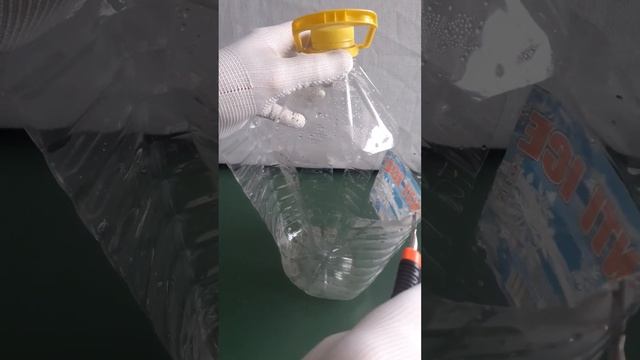 Лайфхак: ПОДВЕСНОЙ ГОРШОК из пластиковой бутылки смотреть онлайн