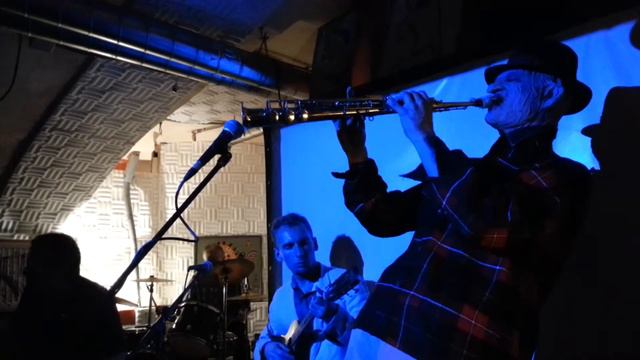 Gustoi Kabak - Krueger Blues (live) смотреть онлайн