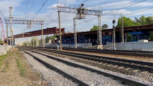 Путепровод через ж/д в районе платформы Быково (Раменский городской округ)(12.05.2023) смотреть онлайн