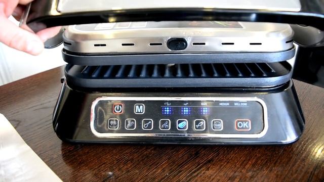 СТЕЙК НА ГРИЛЕ REDMOND SteakMaster RGM-M805 смотреть онлайн