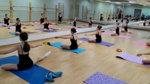 Гимнастика 6 класс (фрагмент), Арабеск Саратов. Преподаватель Екатерина Россова.