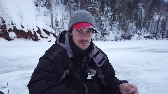 Вот это берши!!! Ловля берша на тюльку на реке Кама. Как поймать берша зимой. [Пора ловить Берша] смотреть онлайн