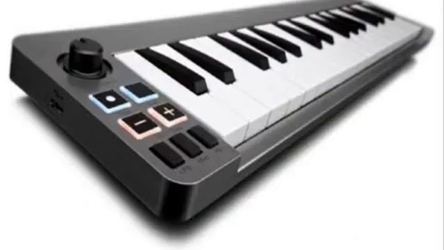 M-Audio Keystation Mini 32 Ultra-Portable 32-Key USB MIDI Ke смотреть онлайн