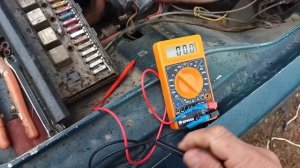 Ваз-2107. Проверка генератора мультиметром. #зарядник#аккумлятор#деревня