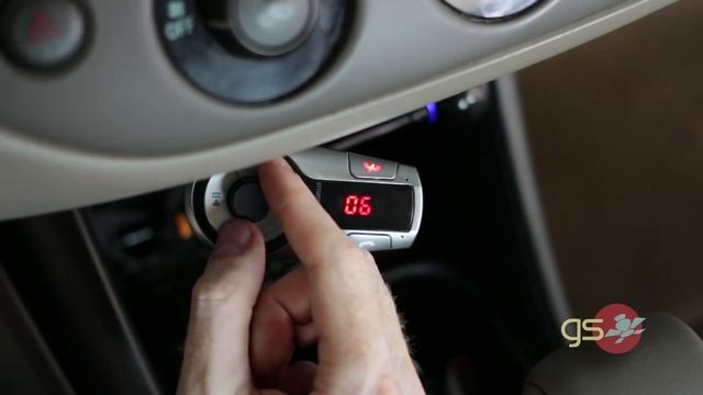 Дешевый FM трансмиттер + Bluetooth Hands Free для автомобиля. смотреть онлайн