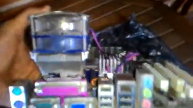 Asus A7V8X-LA + cpu ATHLON XP 3000+ FSB 333mhz (2.17ghz) смотреть онлайн