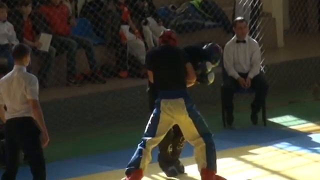 Волик Руслан 2.2 ЛАЙТ 20.02.15 Чемпионат и Первенство Крымского ФО по кикбоксингу WAKO смотреть онлайн