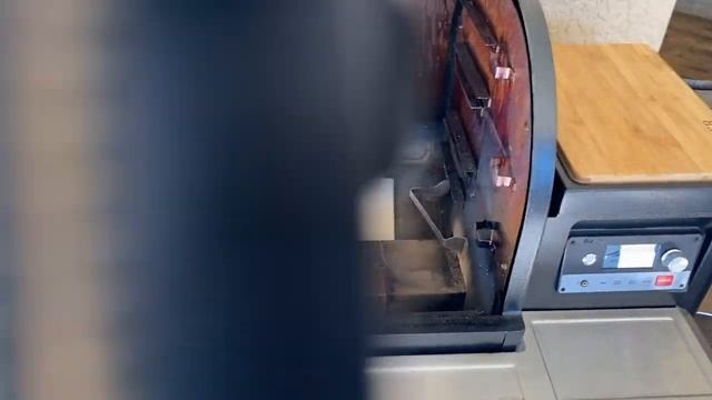 What Happens Inside Your Pellet Grill смотреть онлайн