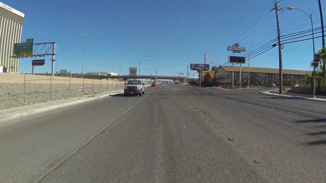 Luxor Hotel & Casino Parking Garage, 3900 S Las Vegas Blvd, Las Vegas, Nevada to I-15 North GOPR654 смотреть онлайн