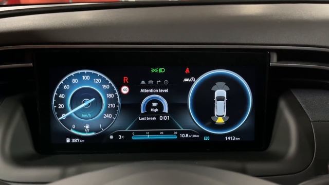 NEW Hyundai Tucson 2021 - CRAZY blind-spot view MONITOR demonstration & digital cockpit views смотреть онлайн