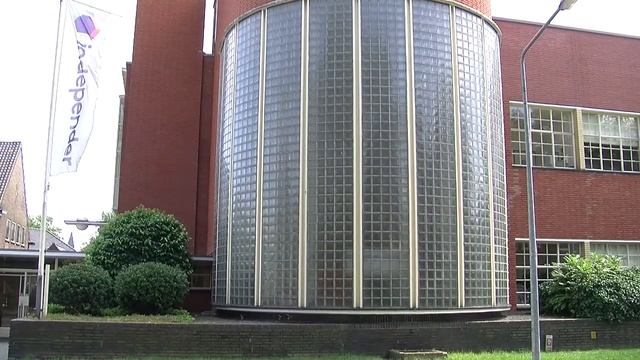 Snelliusschool Hilversum, door Dudok смотреть онлайн