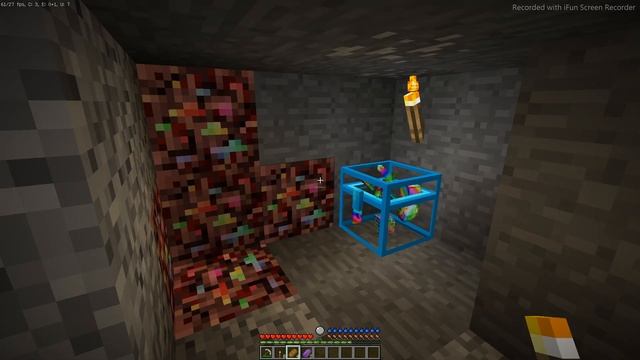 ?Я НАШЁЛ ЭТИ РАДУЖНЫЕ ПРЕДМЕТЫ В ШАХТЕ В МАЙНКРАФТЕ!!!