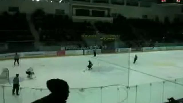 Буллит в матче Сары-арка Молот смотреть онлайн