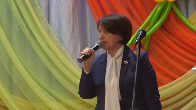 В Ржевском МО прошёл муниципальный этап Всероссийских конкурсов «Учитель года России — 2023» и «Вос смотреть онлайн