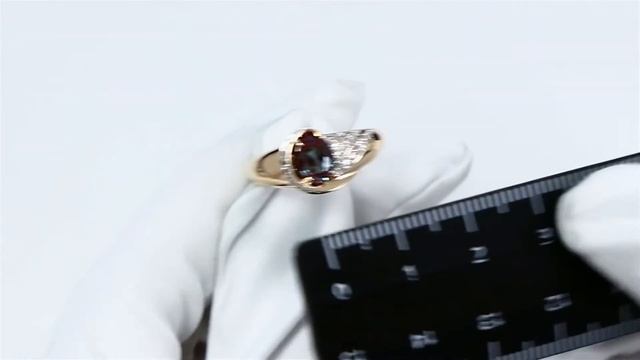 Золотое кольцо Александра кл2499ск с бриллиантом и александритом смотреть онлайн