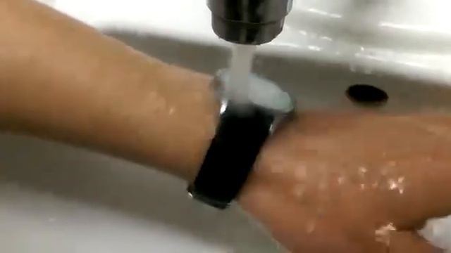 Проверка наших часов на водонепроницаемость смотреть онлайн