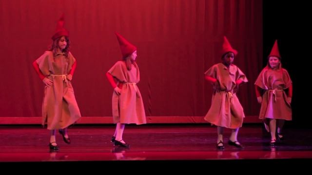 Gnome Dance смотреть онлайн