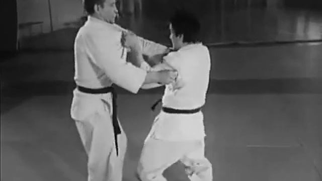 ДЗЮДО 柔道.JUDO PAINFUL RECEPTIONS ARMLOCK PART 1 смотреть онлайн