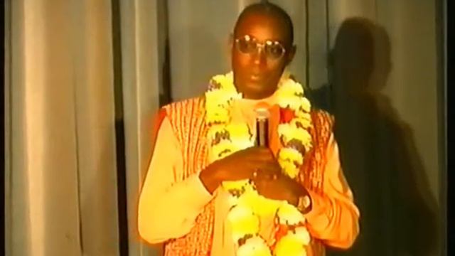 Bhakti Tirtha Swami Lecture at London School of Pharmacy - 18 Feb 99 смотреть онлайн