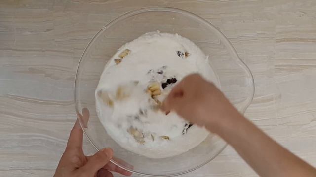 Творожная запеканка! С бананом, изюмом и сушеной вишней! смотреть онлайн