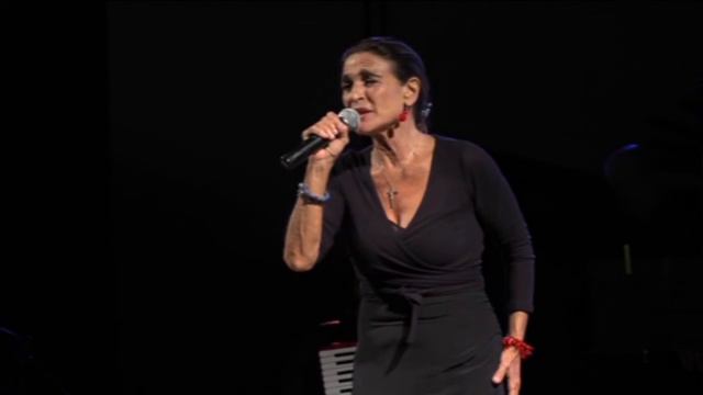 Lina Sastri - A Vita E' Comme O Mare смотреть онлайн