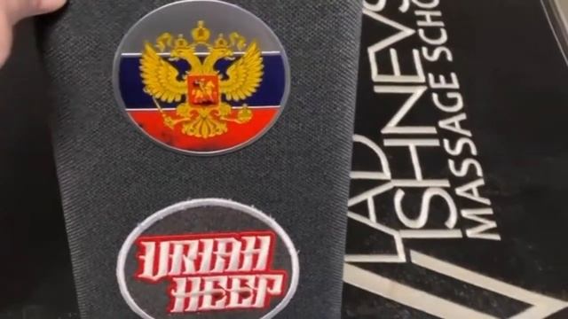 Умная колонка Яндекс Макс. С голосовым ассистентом Алиса смотреть онлайн
