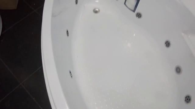 Гидромассажная ванна Лагуна от Bas смотреть онлайн