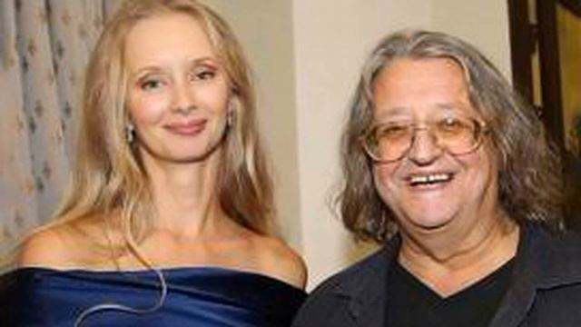 ПРАВДА О CBЯЗИ МОЛОДОЙ ЖЕНЫ ГPAДCКОГО И ЕГО СЫНА. смотреть онлайн