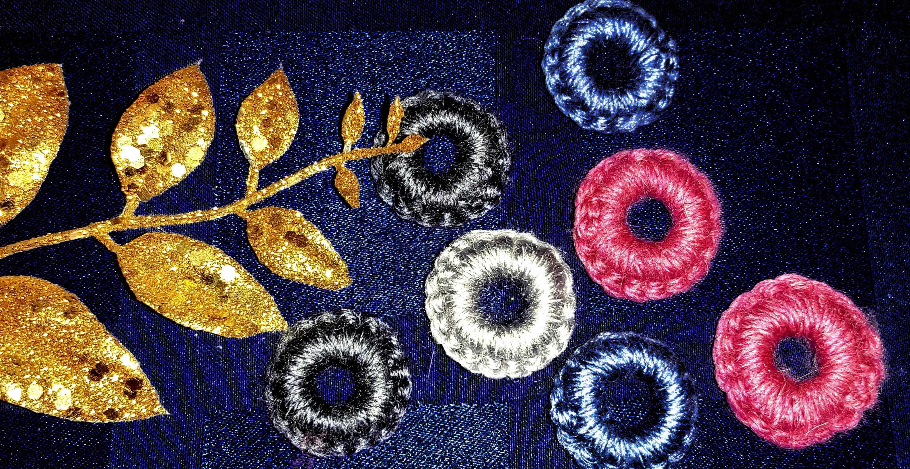 Декор для вязанных изделий // Пуговица из ниток. смотреть онлайн