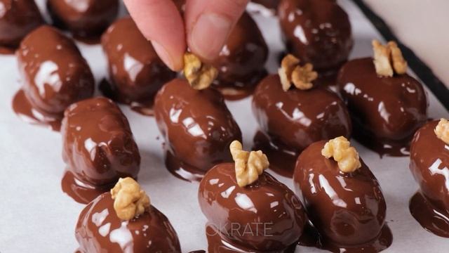 Со сгущенным молоком и грецкими орехами, уложу на лопатки супер десертом!