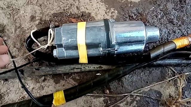 Как достать глубинный вибрационный насос из скважины(2часть) смотреть онлайн