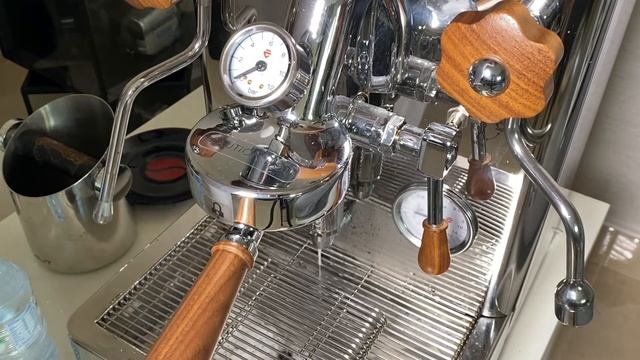 Lelit Bianca Dual Boiler PID V2 Espresso Machine w/ Manual Brew Pressure Profiling смотреть онлайн