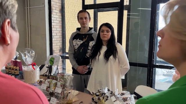 (12+) «Ежевика» – выставка вкуса, красоты и эстетики