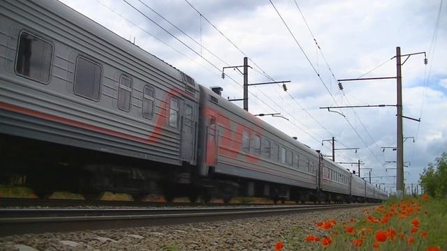 ЭП1М-414 с поездом №144 Москва - Кисловодск смотреть онлайн