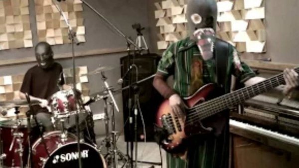 The Trunk - [Zae] Bubbles