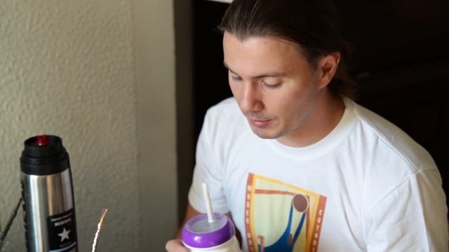 Комментатор Владимир Стогниенко расскажет о матермосе. смотреть онлайн