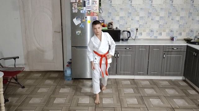 Ката Хейан-Сандан смотреть онлайн