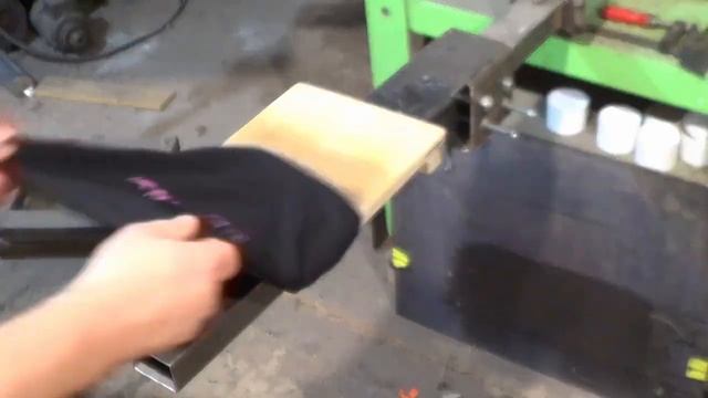 Шелкография в Череповце: печать на мешочках их бархата пластизолью. смотреть онлайн