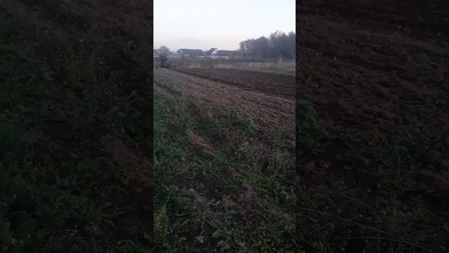 самодельный минитрактор с двумя коробками жигули , пахота 2021 смотреть онлайн