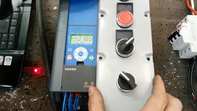 Funcionamento Vacon 10 смотреть онлайн