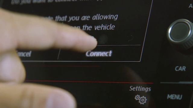 Setup Apple CarPlay on a new Volkswagen | Step by Step Tutorial | CarPlay Set Up смотреть онлайн