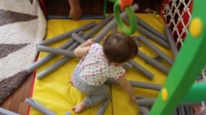 VLOG Алиса боится ходить